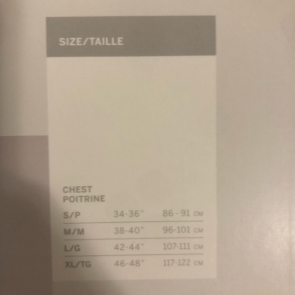 4 x Bench white V- neck medium shirts - Picture 2 of 2